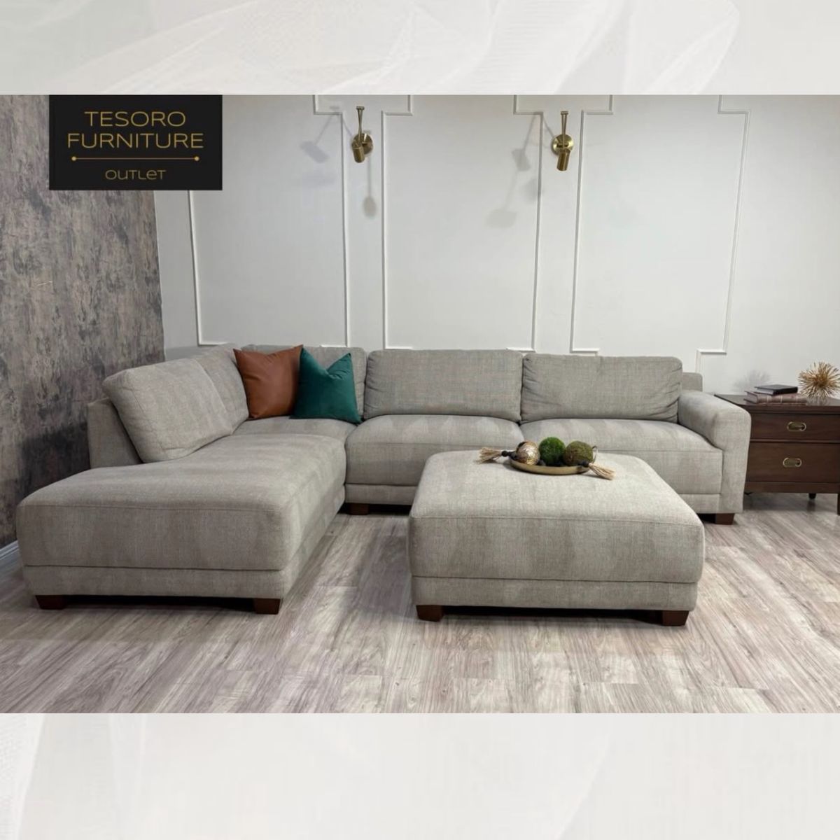 RAYLIN SECTIONAL AND OTTOMAN