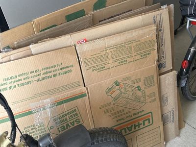 18 U-Haul Moving Boxes - Mixed Sizes (Medium, Small, Large) - Reusable & Eco-Friendly