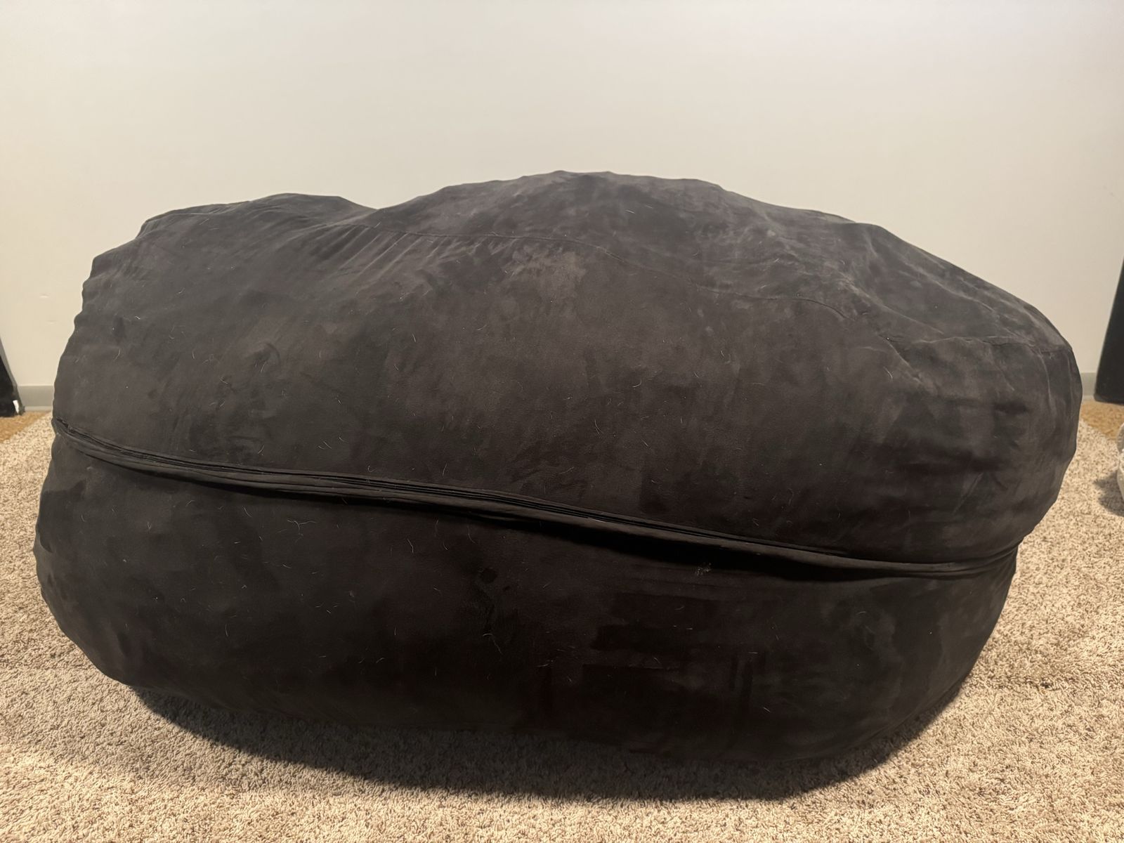 Main image 5
