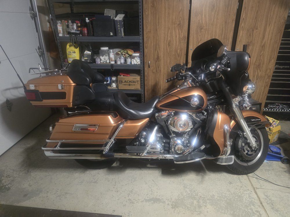 Harley-Davidson Road Glide FLTRX 2008 anniversary