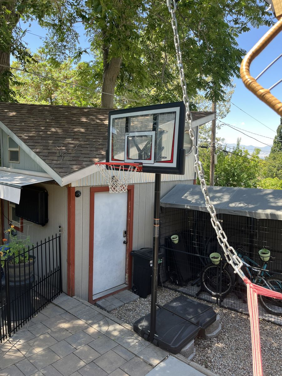 Free, come pickup