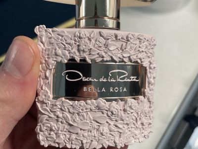 Oscar de la Renta Bella Rosa Eau de Parfum