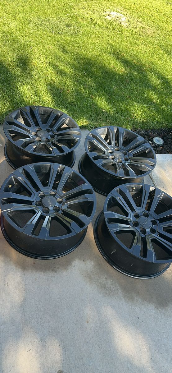 OEM 22” GMC Black 6-Lug Truck/SUV Wheels - Set of 4