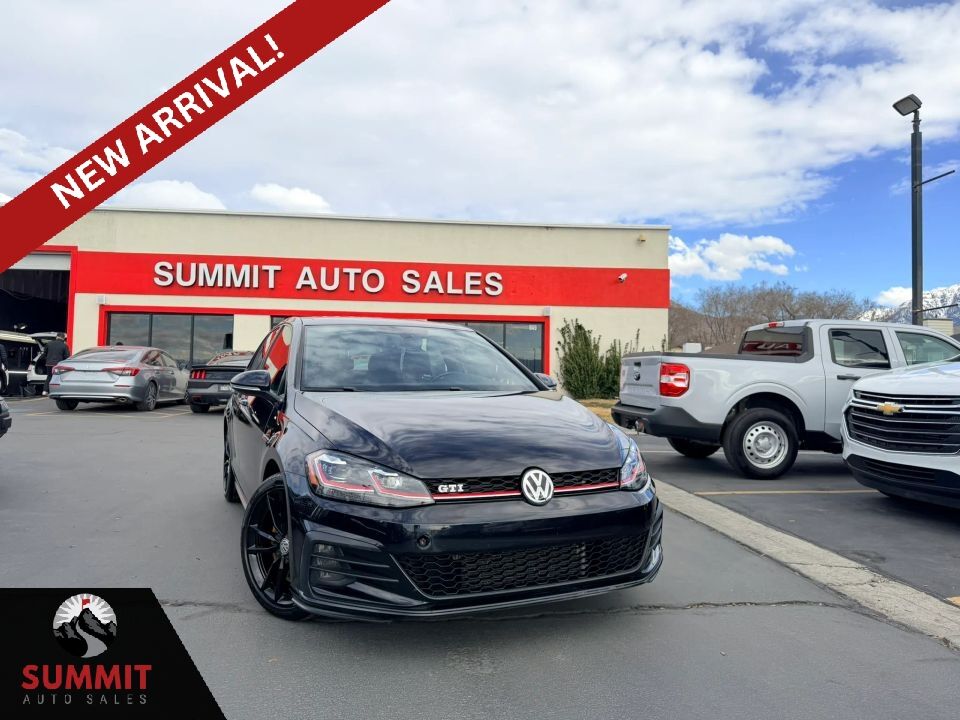 2021 Volkswagen Golf GTI SE