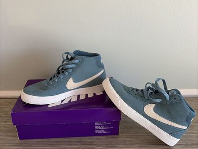 Nike SB Zoom Bruin React Blue Suede Skate Shoes US 7 with Box