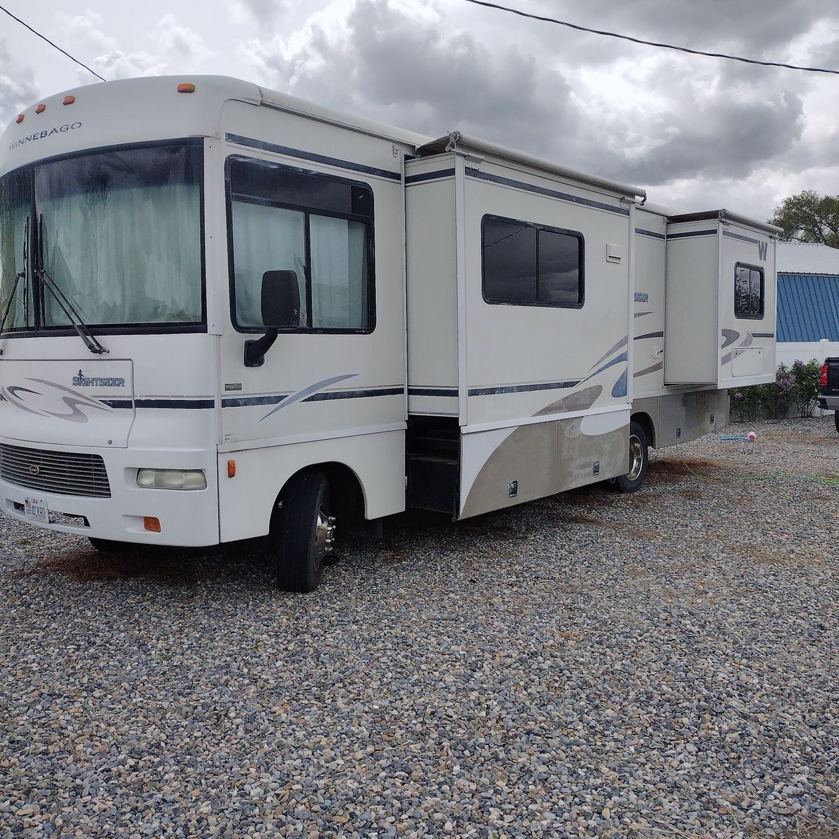 2005 Winnebago Sightseer