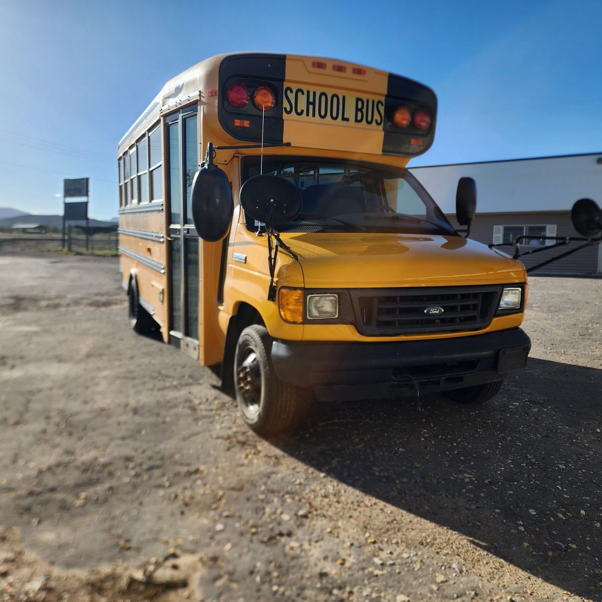 2008 Ford E450