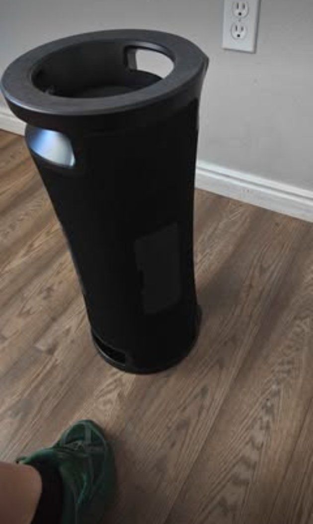 Main image 6