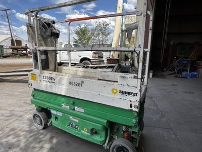 JLG 1930 Narrow Scissorlift
