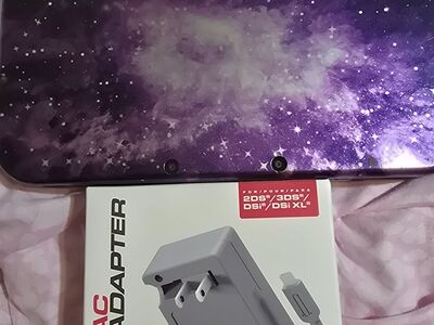 NINTENDO 3DS XL GALAXY (LIKE NEW)