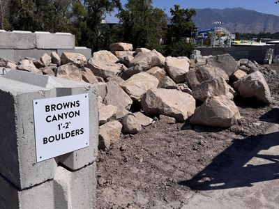Browns Canyon 1'-2' Boulders - Landscaping Rocks