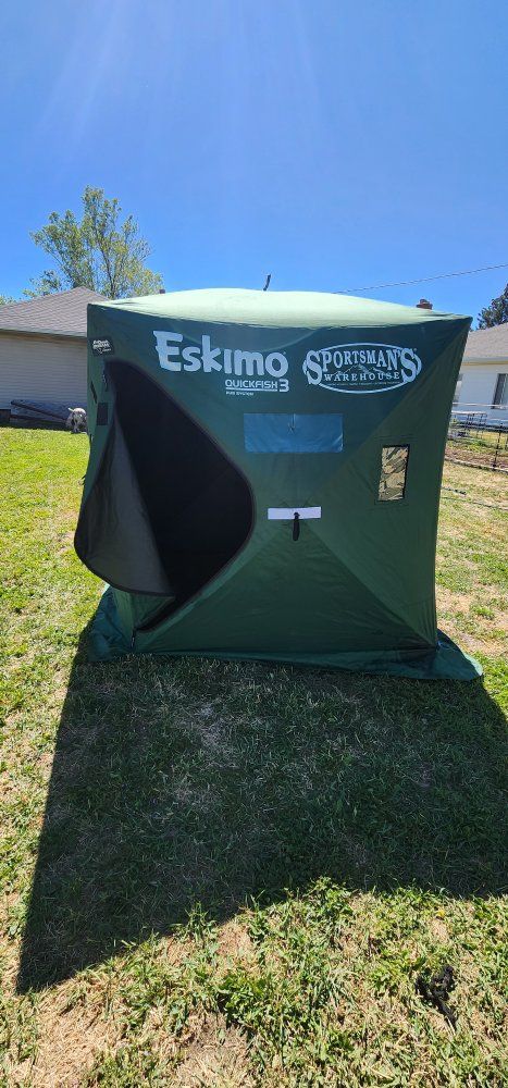 Ice fishing tent and 10" cycle auger