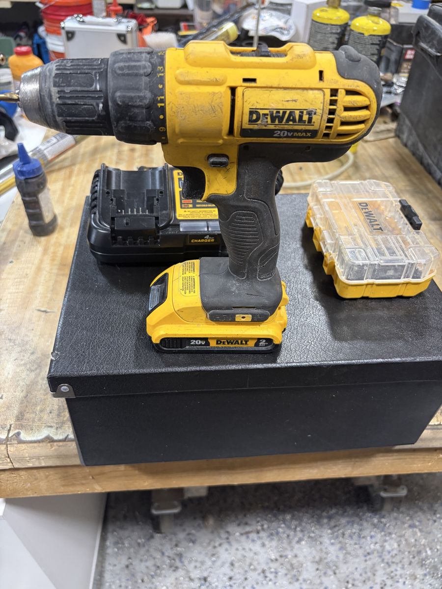 DEWALT 20V MAX Cordless Drill with Battery, DCB1104 Charger & Case
