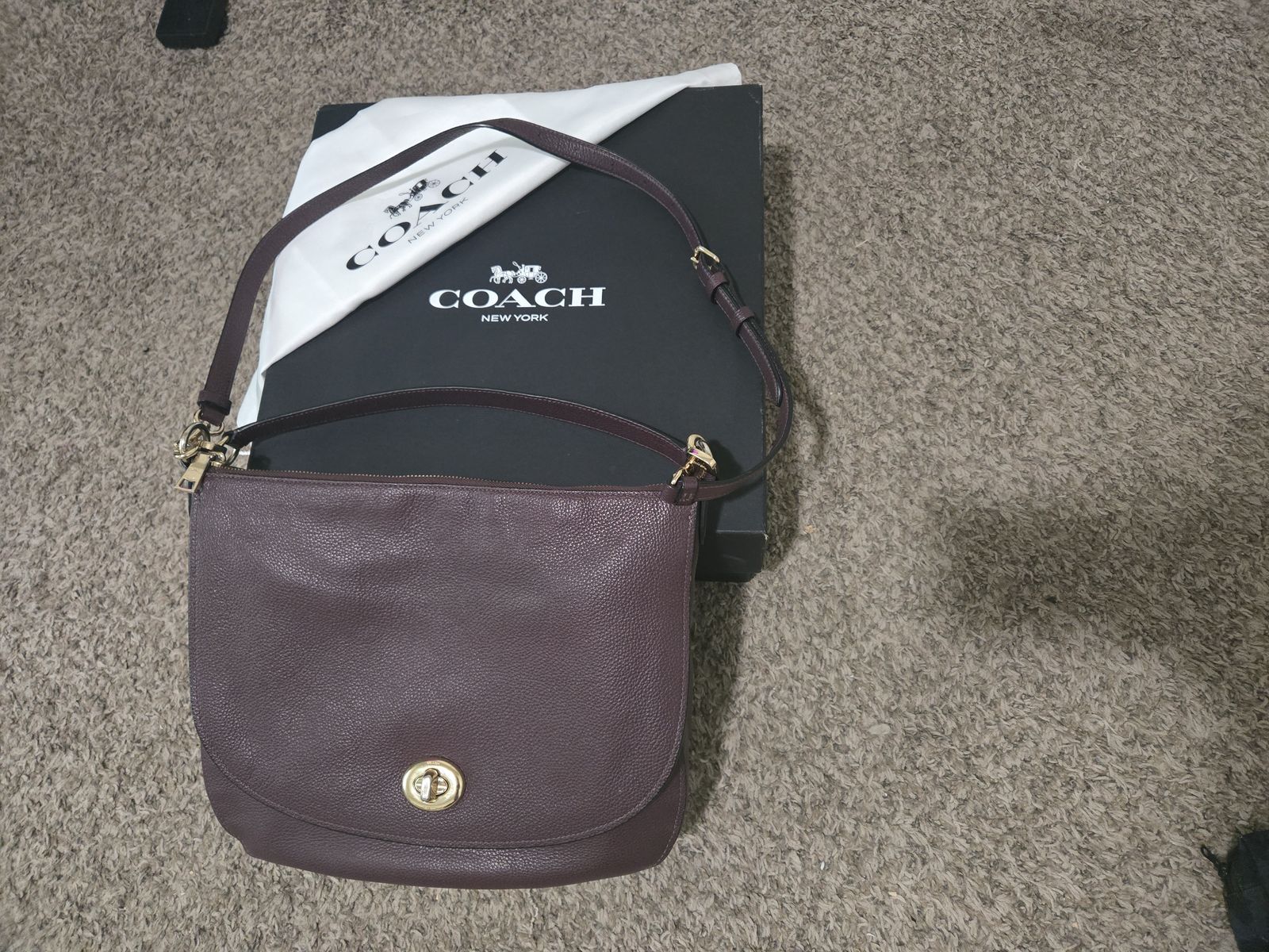 Coach Leather Purse Shoulder Bag Gold Brass Wine Burgundy