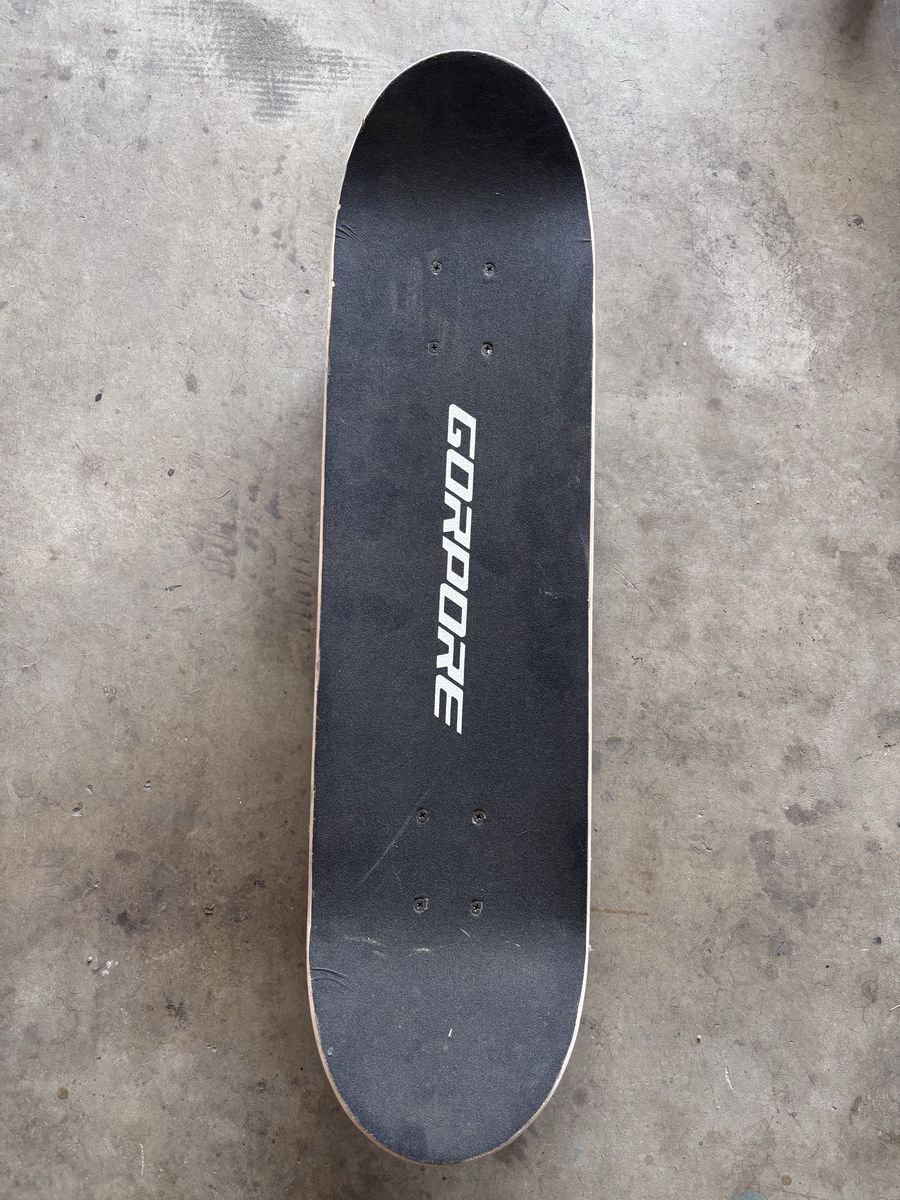 Skateboard