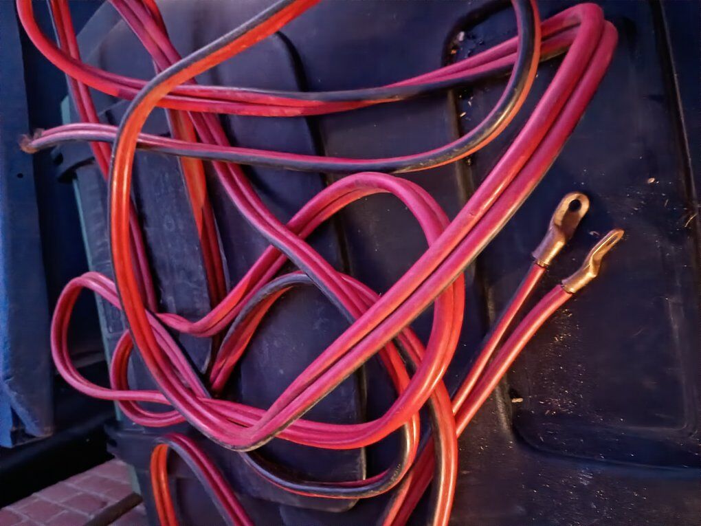 liftgate power cable and breaker