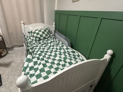 White Wood Twin Bed Frame, Mattress & Box Spring - Headboard & Footboard Included