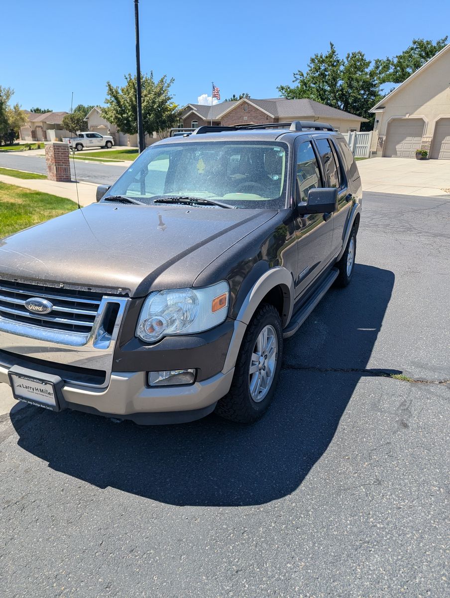 2008 Ford Explorer Eddie Bauer