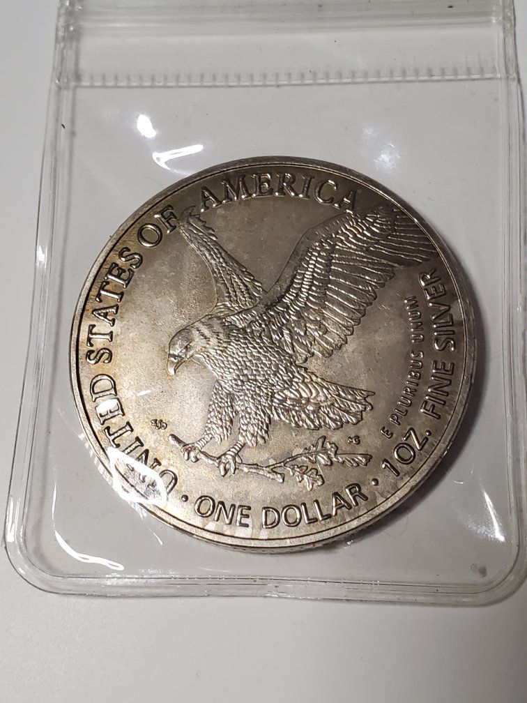 2024 American Eagle 1oz Fine Silver One Dollar Coin - Uncirculated Collectible