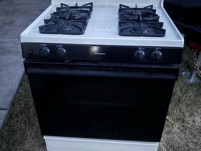 Natural gas range