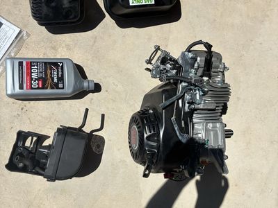 Mini bike/go-kart predator 212cc new engine (never used)