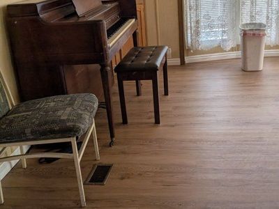 upright piano