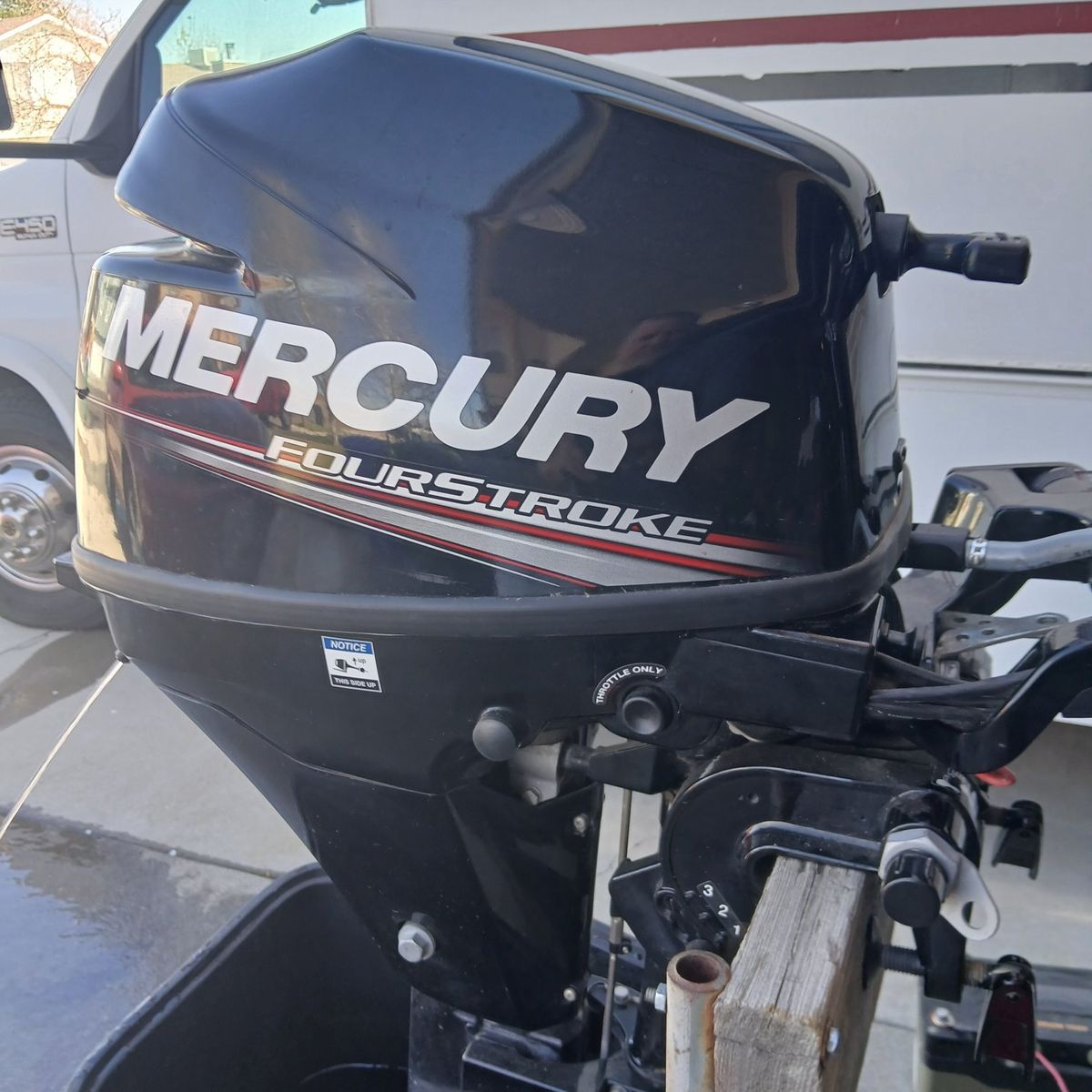 Mercury 2016 9.9 4 stroke outboard