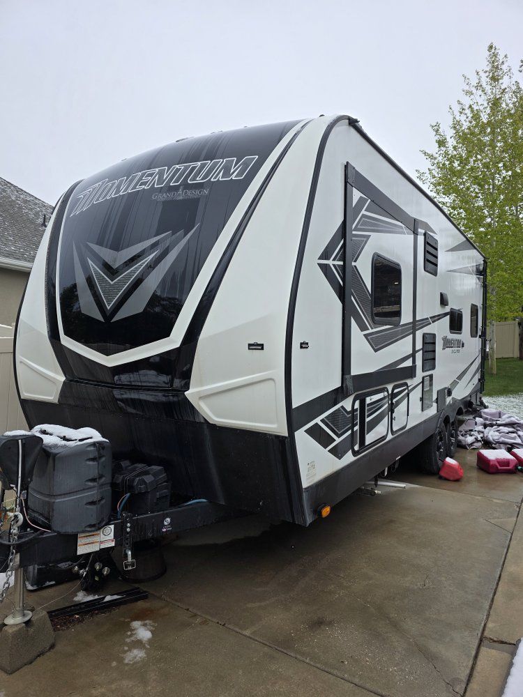 2020 Grand Design Momentum G-Class Toy Hauler Travel Trailer w/ Awning & Deck
