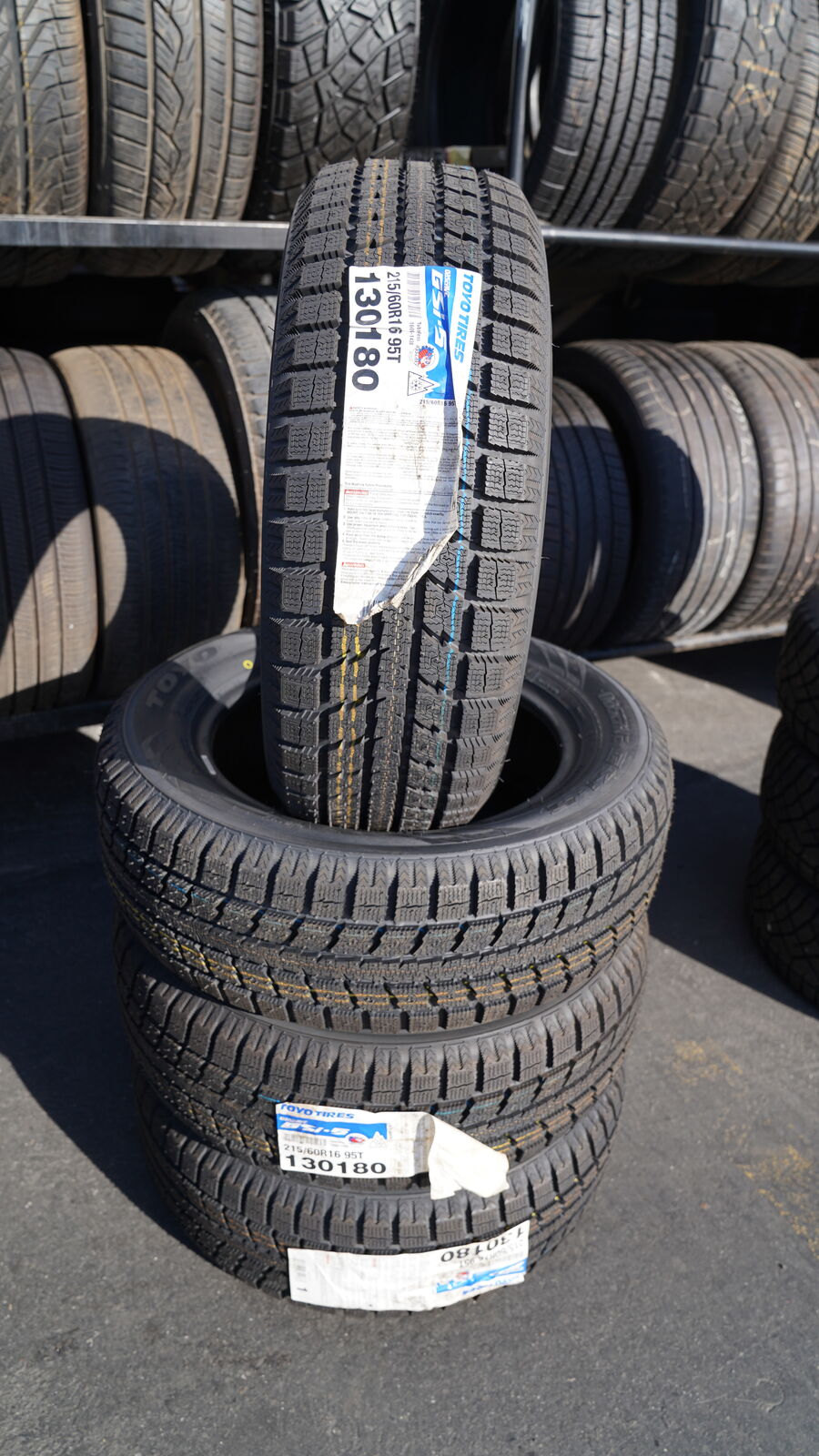 SET TIRES 215-60-16 TOYO OBCERVE