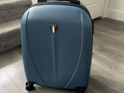 Tucci Carry-On Spinner Suitcase Blue Hard Shell