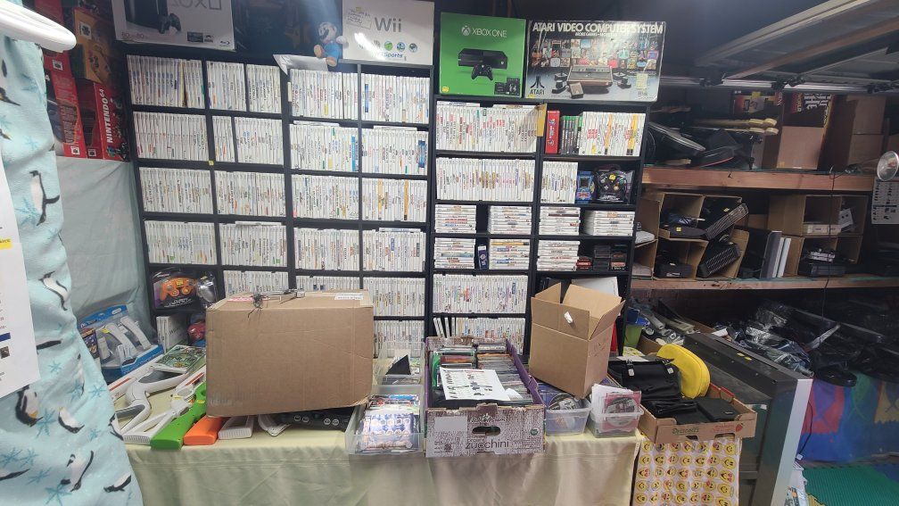 massive video game yard sale silver coins gold coi