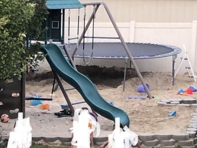 ****FREE PLAYGROUND & PAVER SAND****