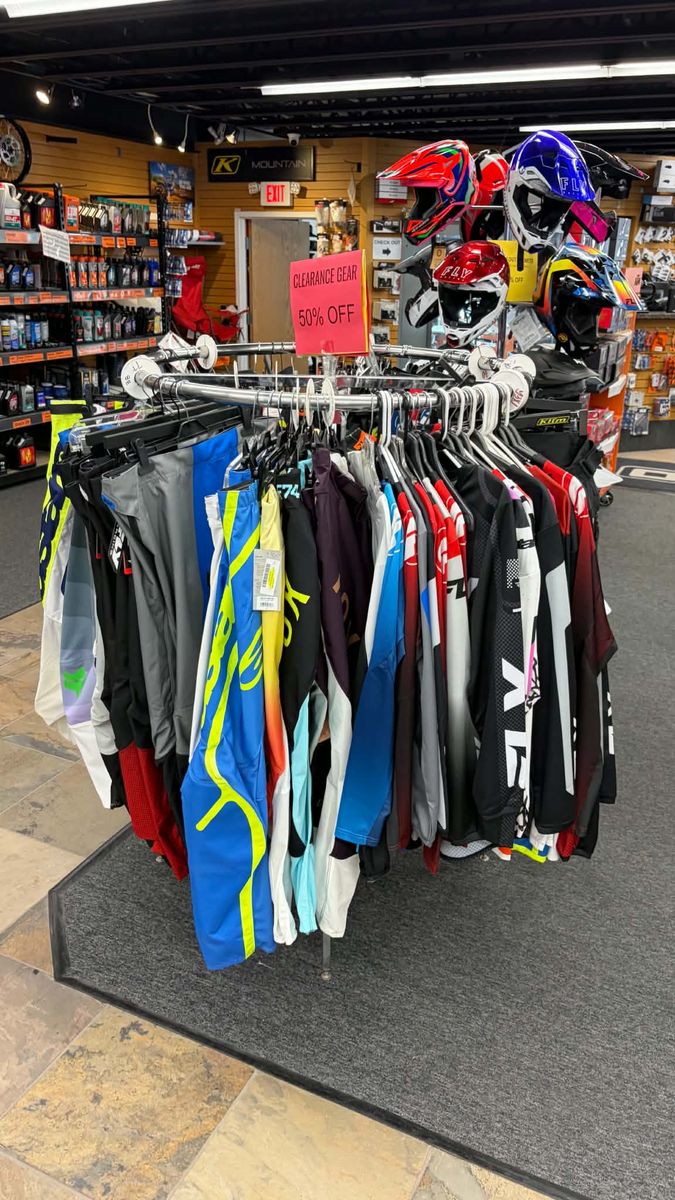 CLOSEOUT MOTOCROSS GEAR