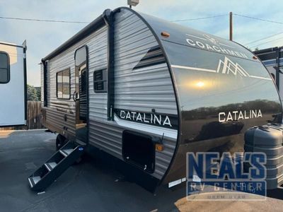 2025 Coachmen RV Catalina Summit Series 8 211BH