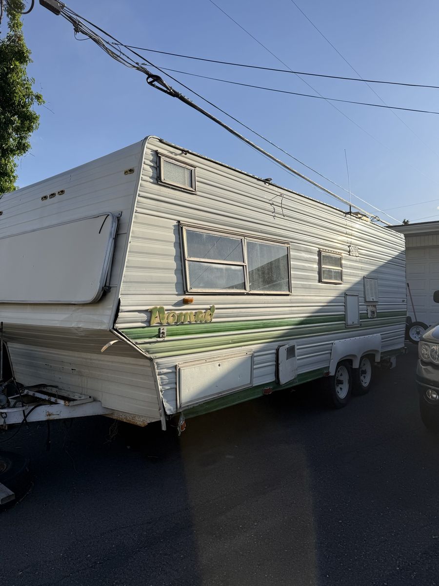1970s Skyline Nomad Travel Trailer – Project/As-Is (Clean Title)