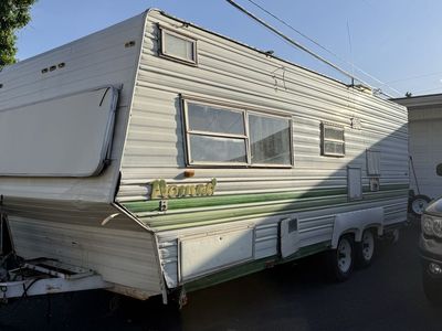 1970s Skyline Nomad Travel Trailer – Project/As-Is (Clean Title)