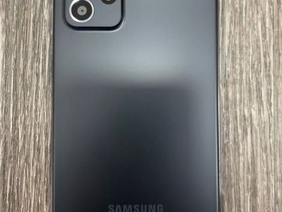 Samsung Galaxy A52 5G - 128GB - Unlocked