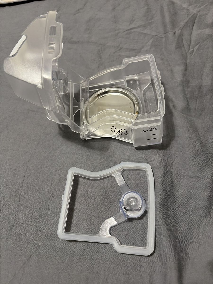 Main image 4