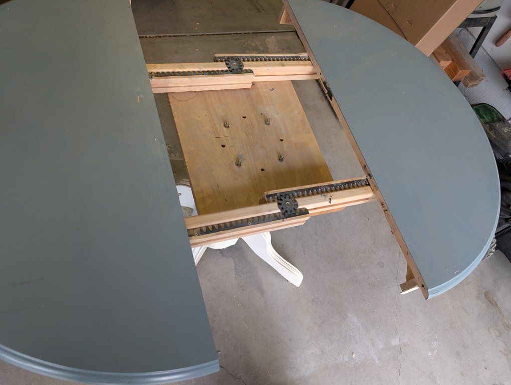 Main image 3