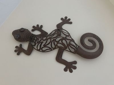 Bronze gecko artwork- 2 EA