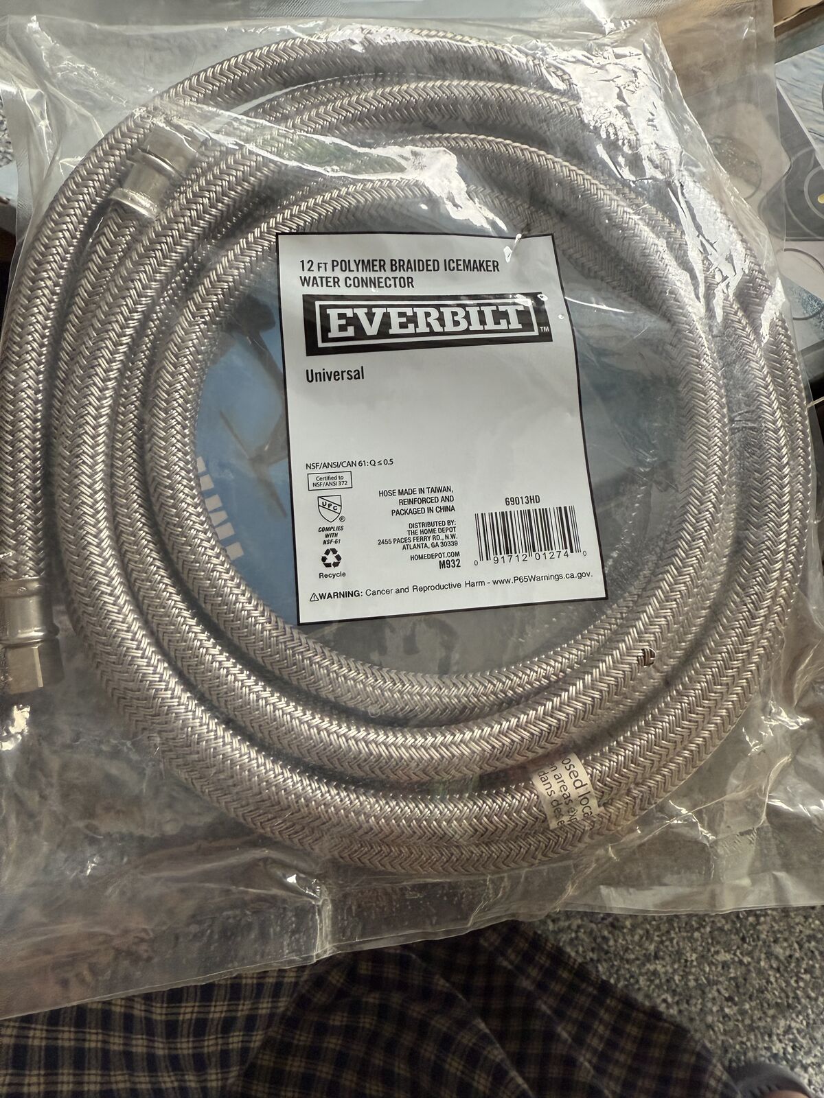 Water line for reffregitor