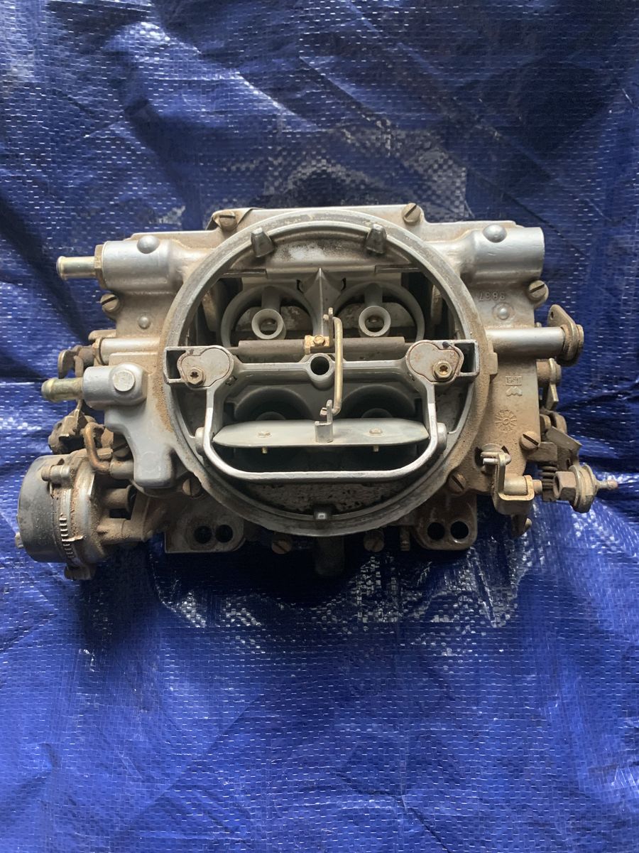 1400 Edelbrock Carburetor