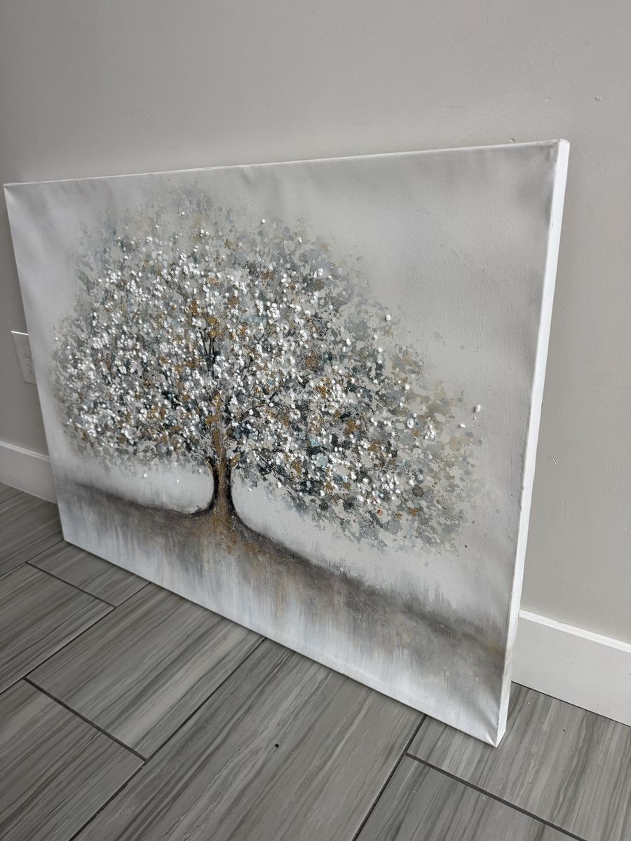 Main image 5