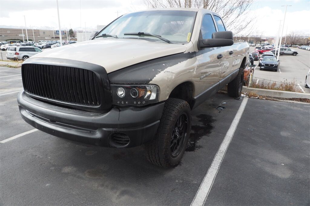 2004 DODGE RAM 1500 ST