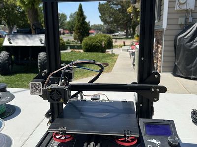 Creality Ender 3 3D Printer with Upgraded Leveling Knobs and Accessories