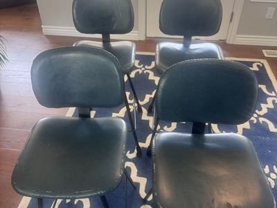 4 Blue Kitchen Stools $25 OBO