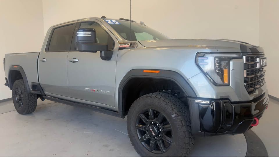 2025 GMC 2500 AT4X