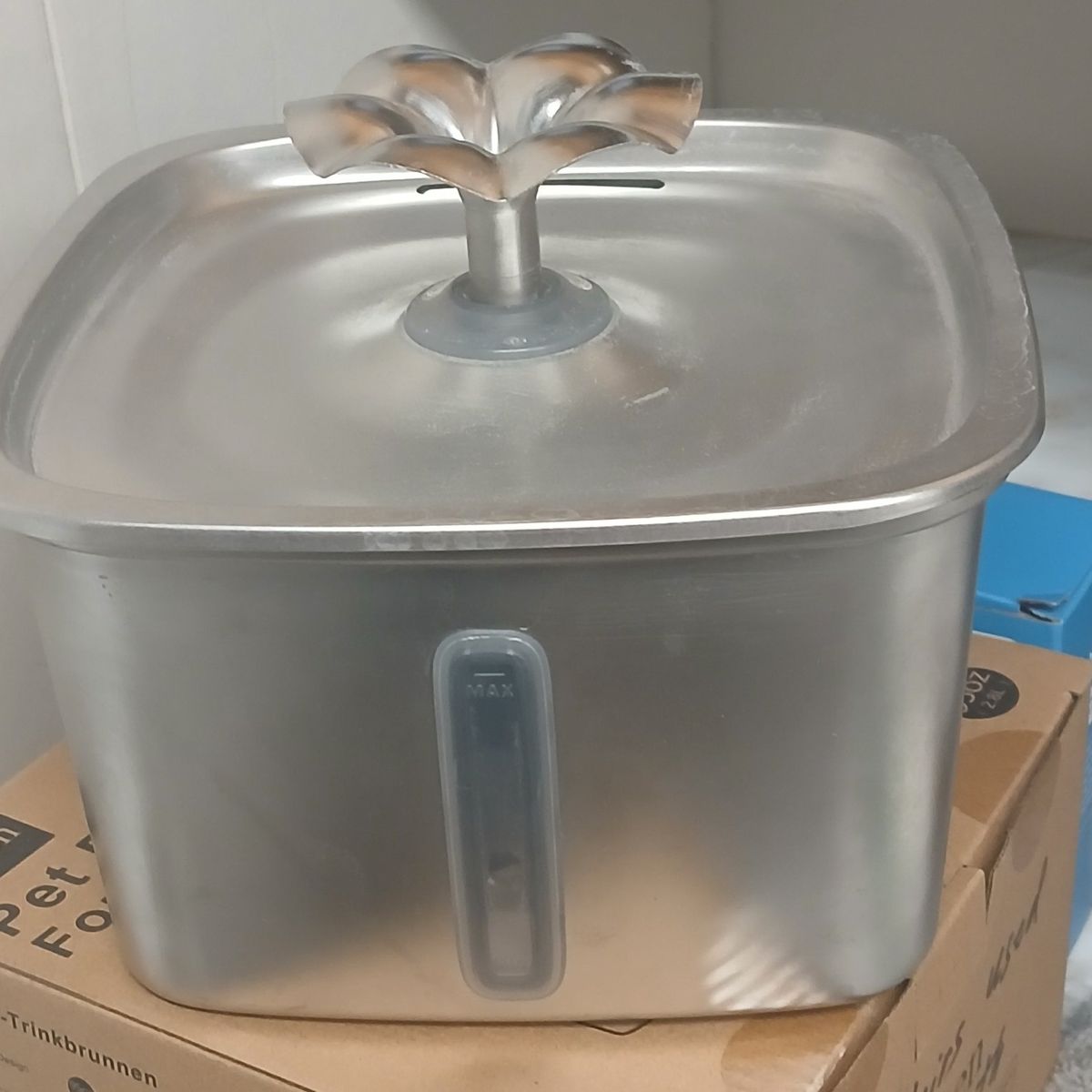 2 ea  Veken pet drinking  fountains