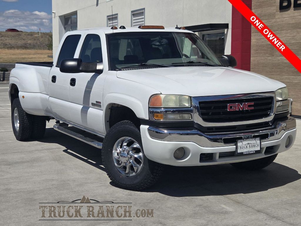 2004 GMC 3500 SLT