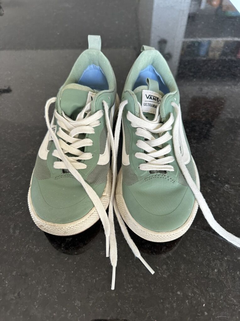 Vans Ultrarange Womens Sneaker